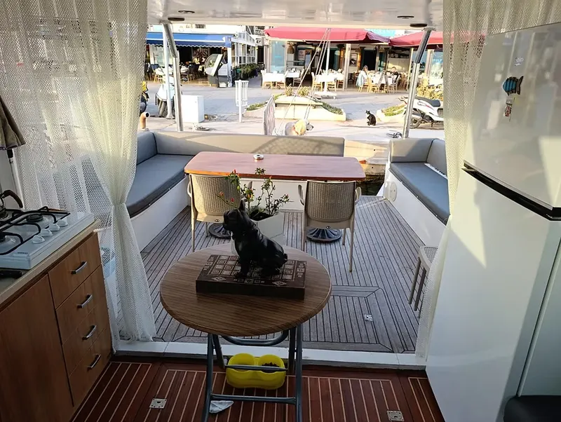 Marmaris Motoryat 16M E.Apple · 5