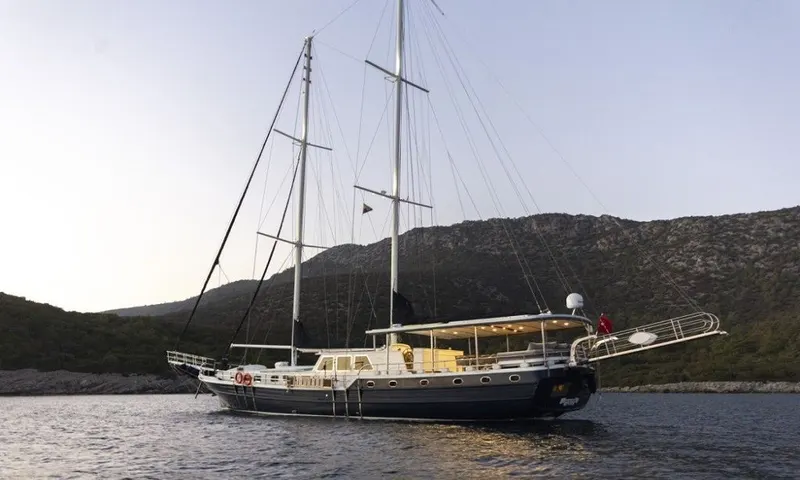 The Blue Sea Gulet | Marmaris Lüks Gulet Kiralama · 2