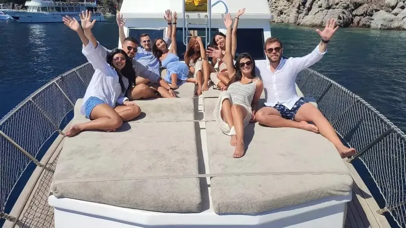 Marmaris Motoryat 16M E.Apple · 2